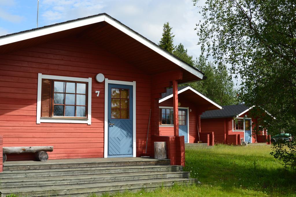 Peurasuvanto Moekit & Camping Exterior foto