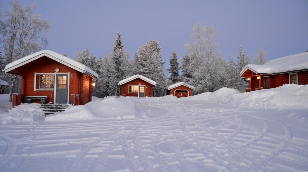 Peurasuvanto Moekit & Camping Exterior foto
